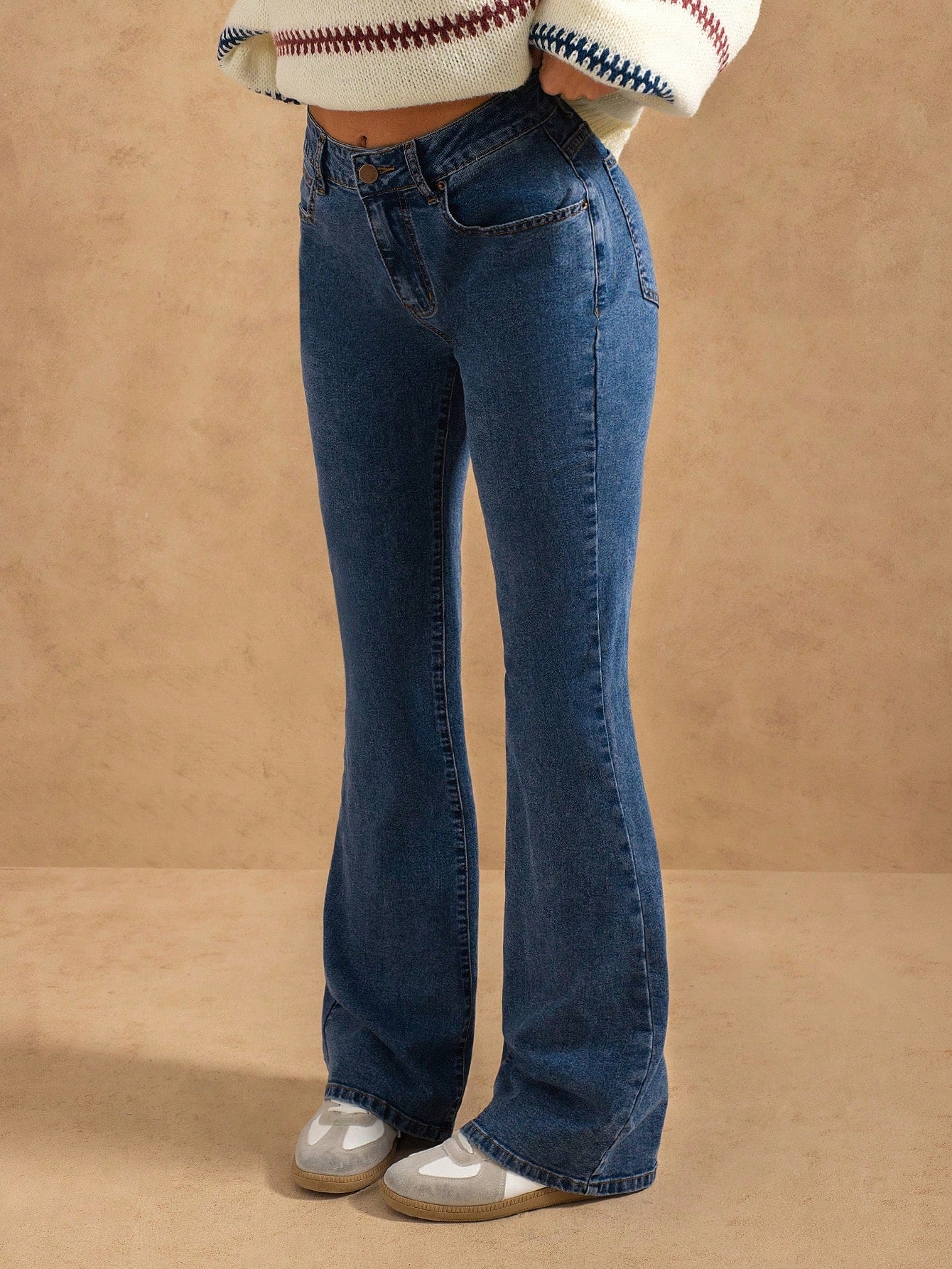 Forever 21 SHEIN Blue Flared Stretch Denim Jeans Size 6 (26)