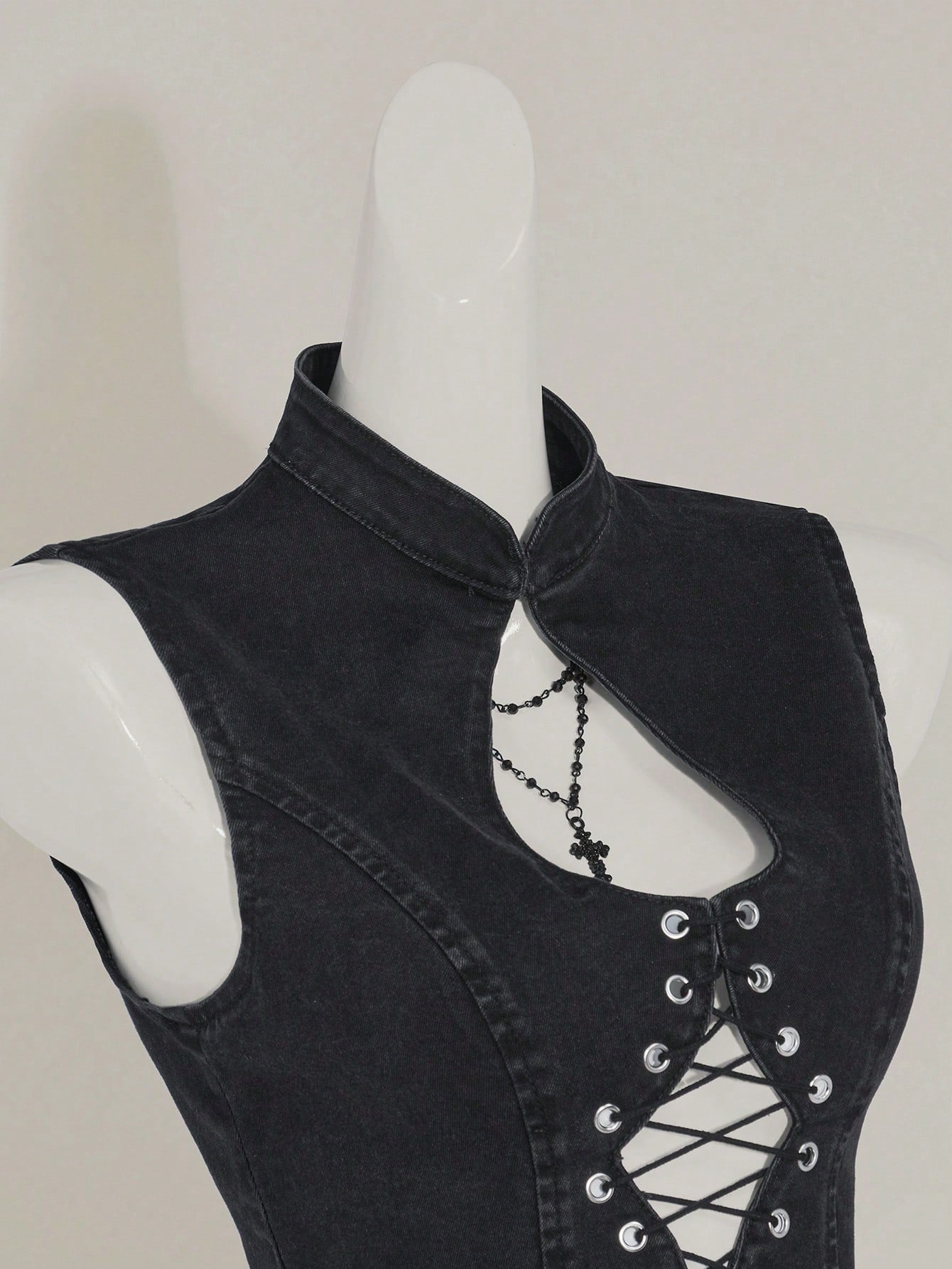 SHEIN Sleeveless Denim Tie-Front Crop Top Size 10 (M)
