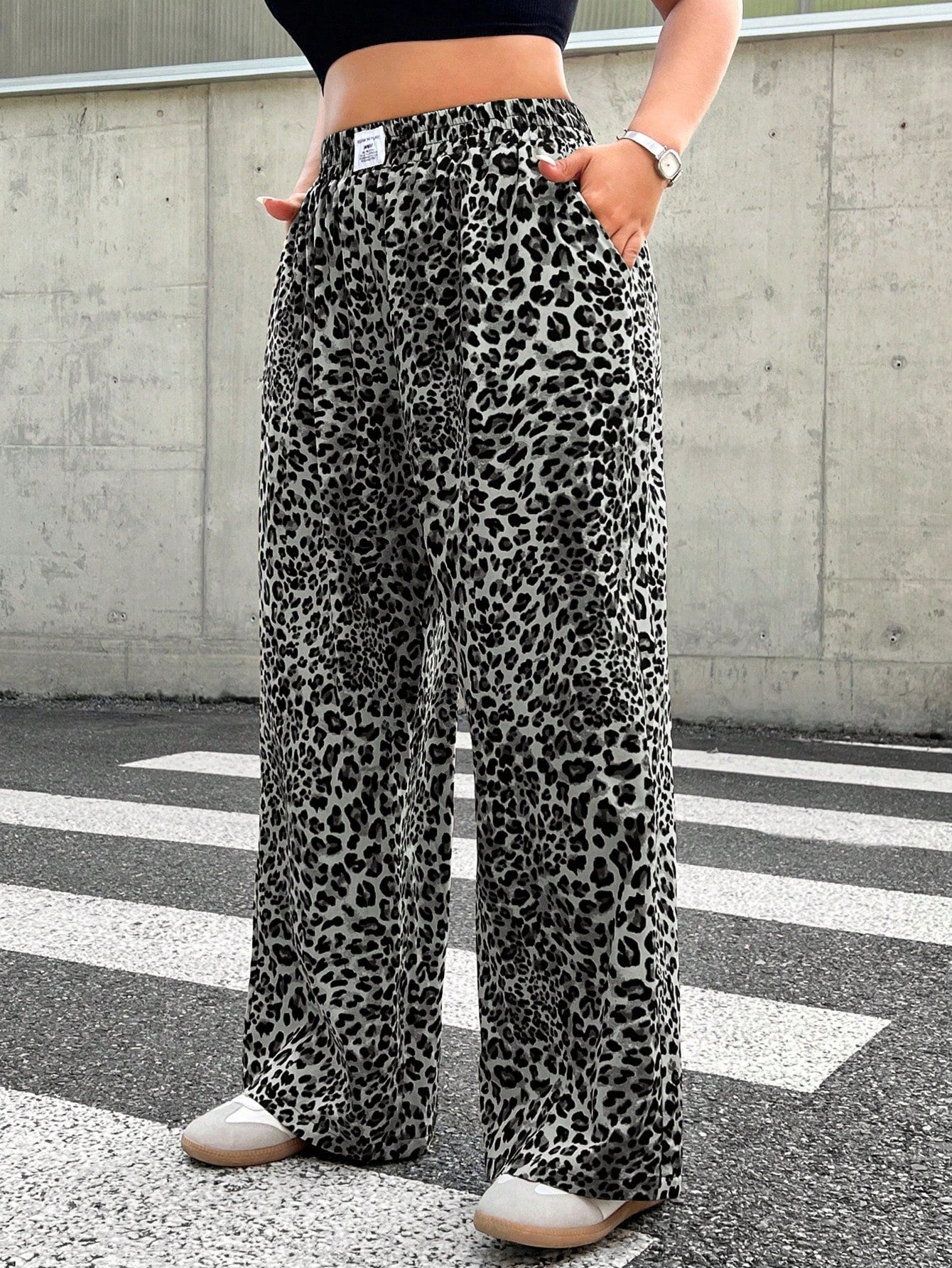 SHEIN Casual Leopard Print Wide Leg Pants Size 18 (1XL)