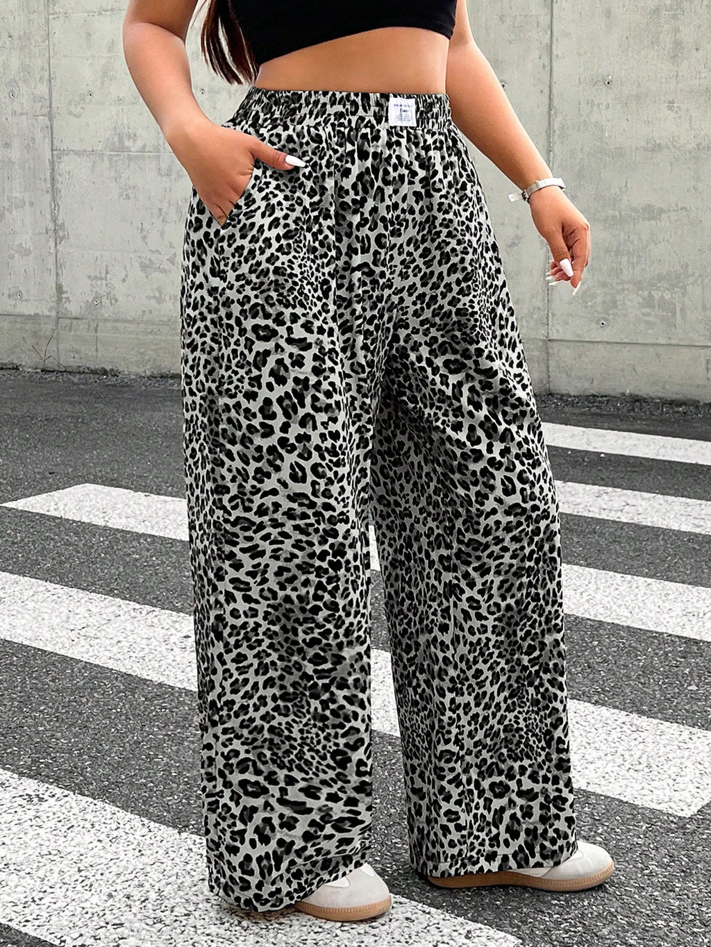 SHEIN Casual Leopard Print Wide Leg Pants Size 18 (1XL)
