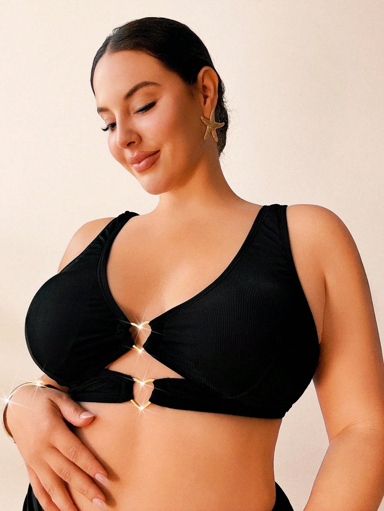 SHEIN Plus Size Womens Black Heart Decor Bikini Top Size 18 (1XL)