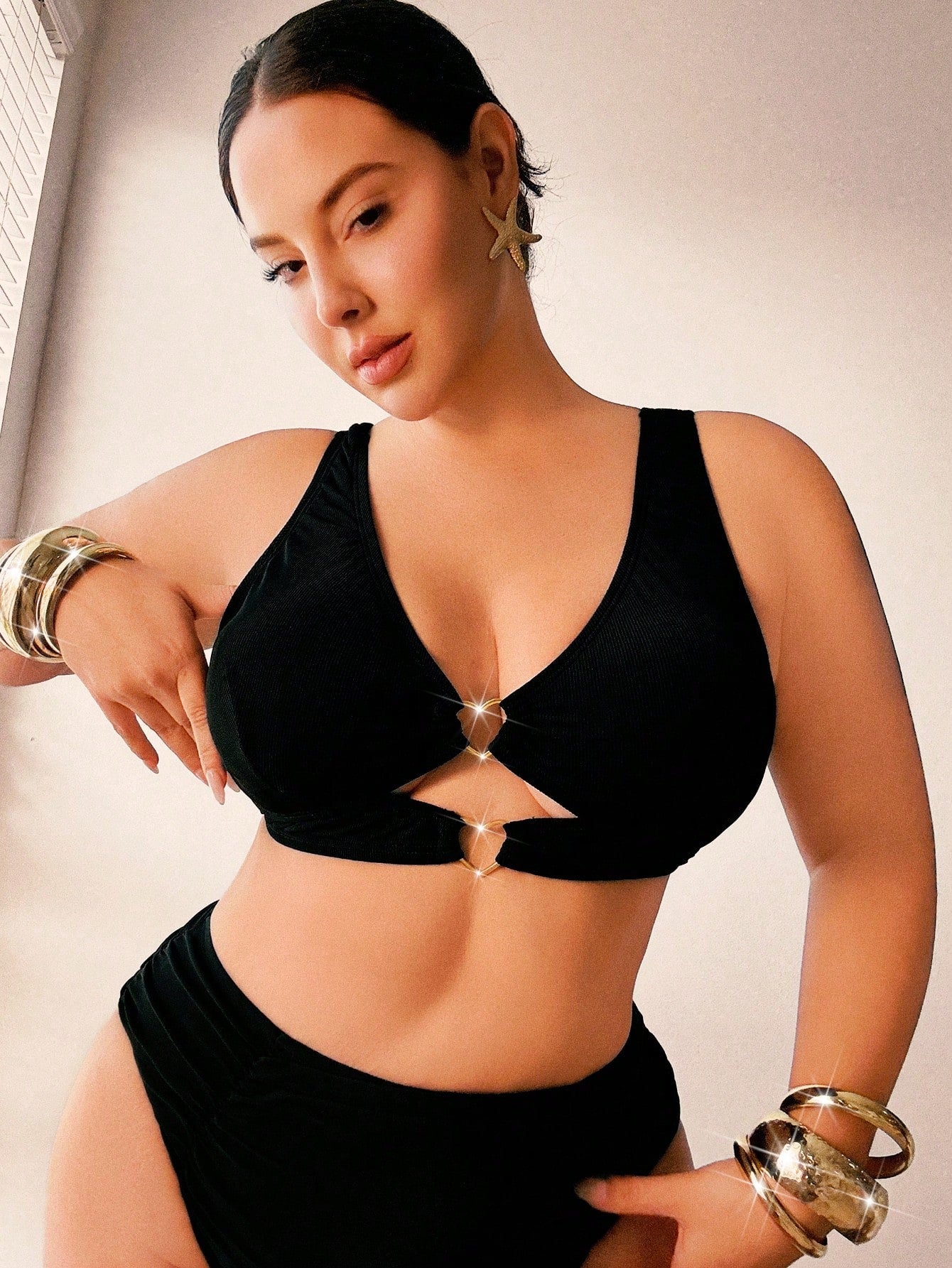 SHEIN Plus Size Womens Black Heart Decor Bikini Top Size 18 (1XL)
