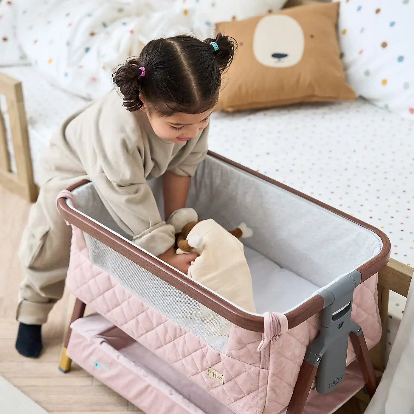 Tutti Bambini CoZee Luxe Mini Me Play Crib
