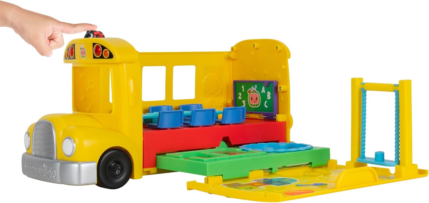CoComelon Transforming School Time Bus 18m+
