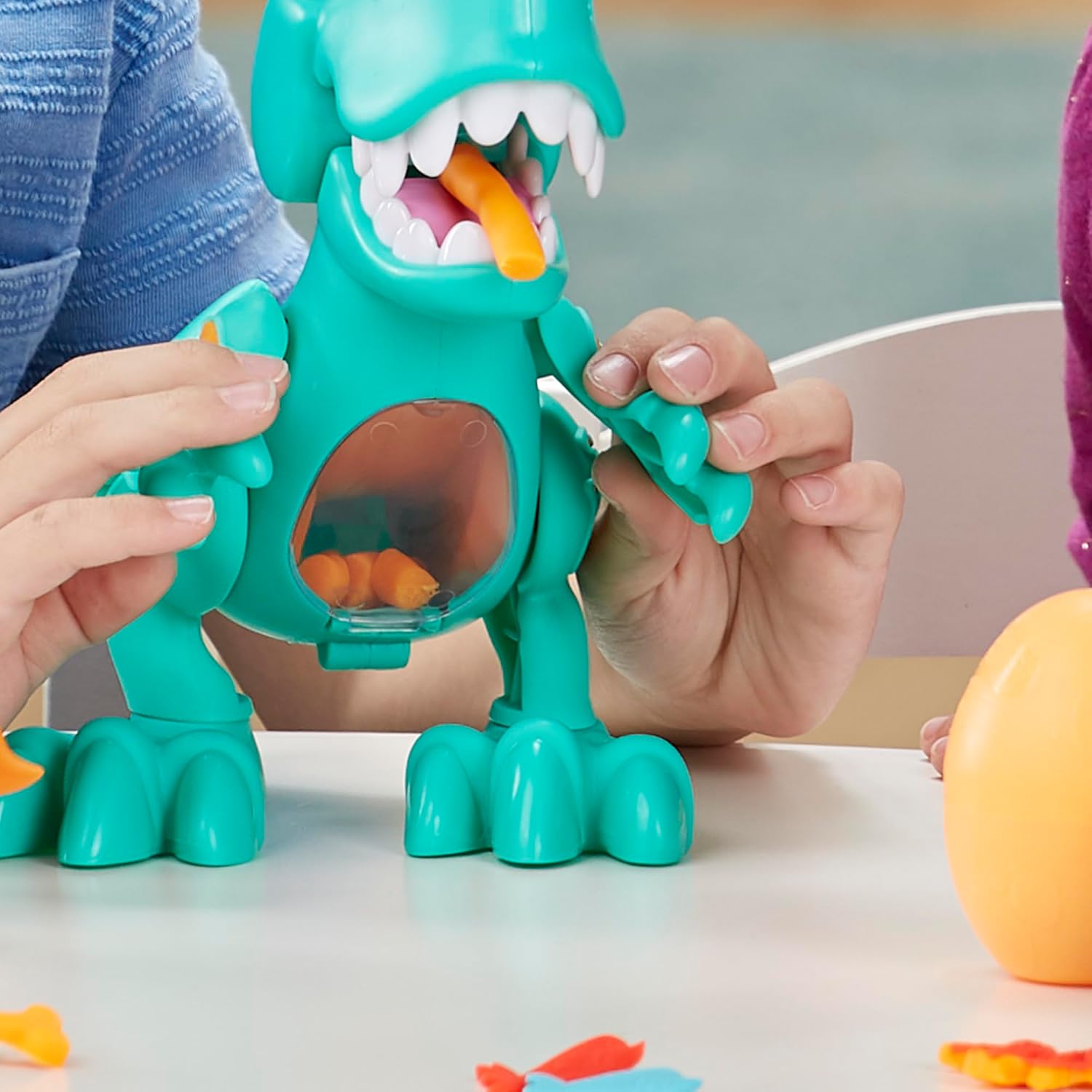 Play-Doh Dino Crew Crunchin' T-Rex Toy 3+