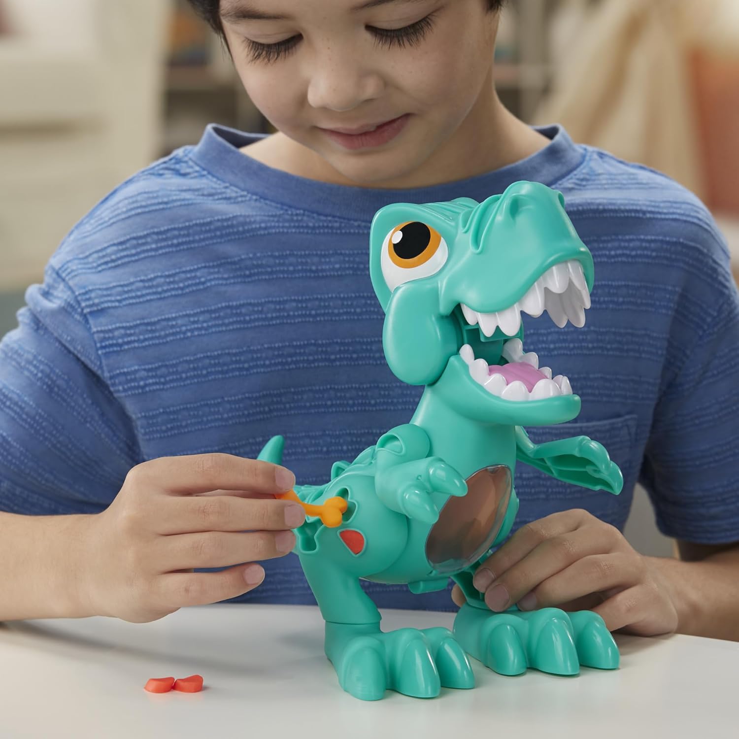 Play-Doh Dino Crew Crunchin' T-Rex Toy 3+
