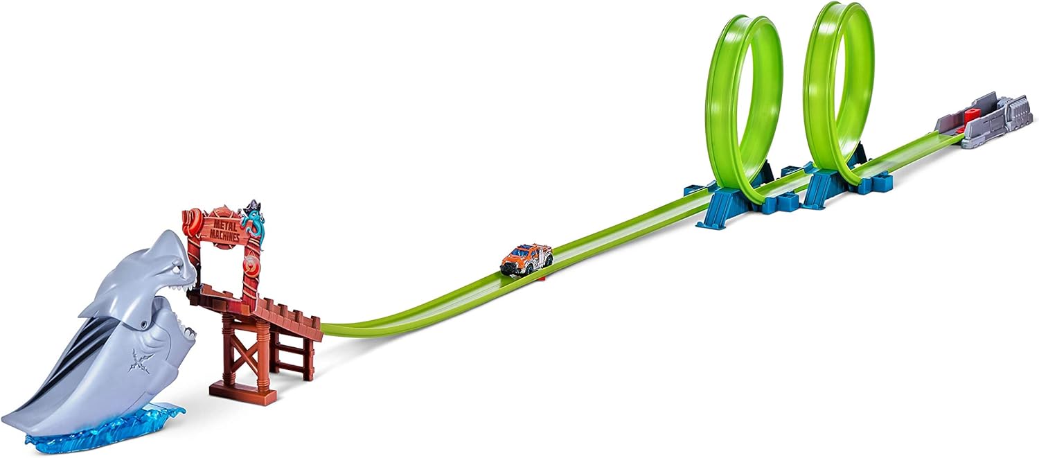 Metal Machines Shark Attack Track Set 4+