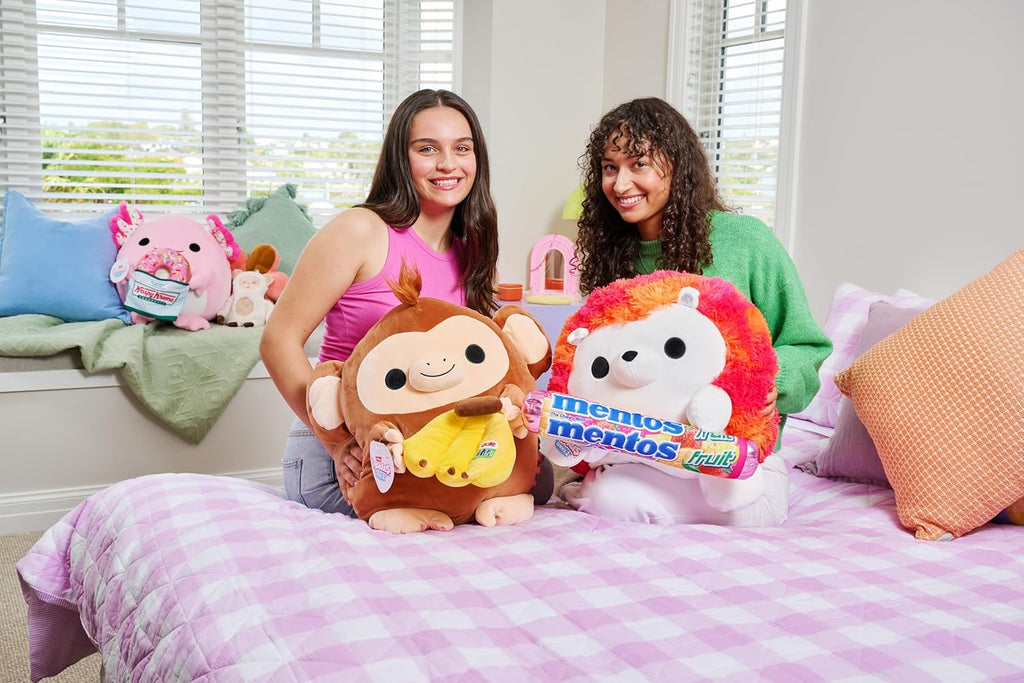 Snackles Series 2 Shark Hershey, Cookie n Cream