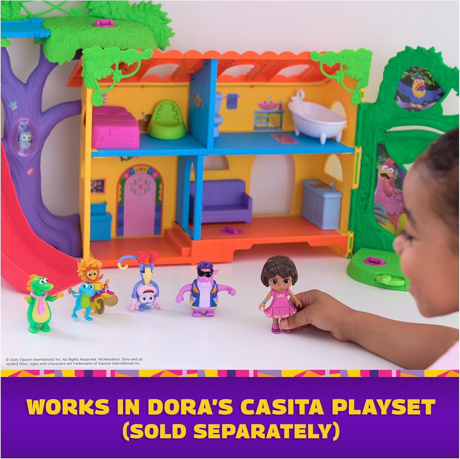 Dora, Fantastic Friends Gift Pack with Dora, Boots, Tico, Isa, and the Fiesta Trio 3+