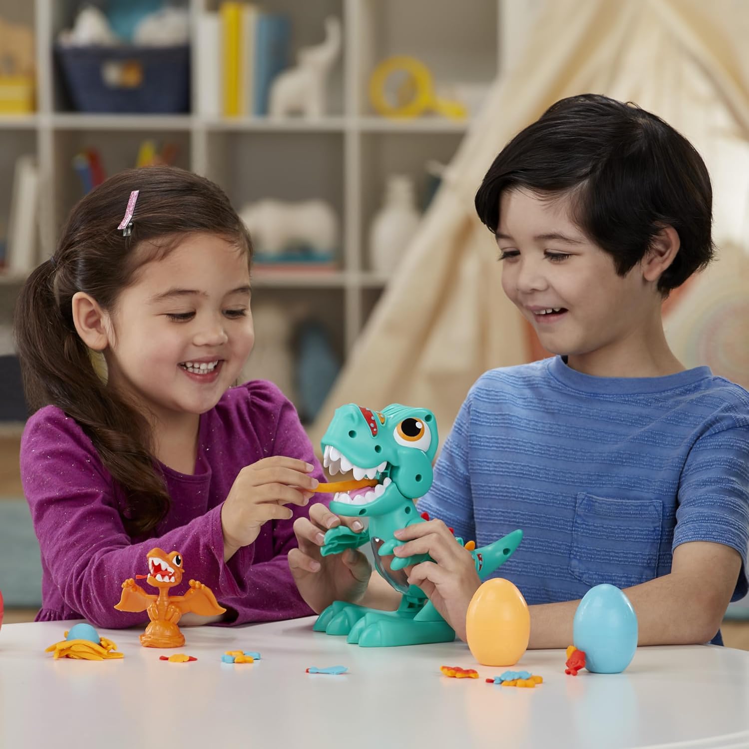Play-Doh Dino Crew Crunchin' T-Rex Toy 3+