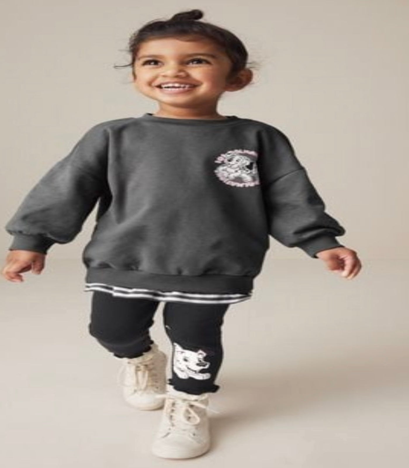 NEXT Disney Charcoal Grey 101 Dalmations Set Size 5-6 Years