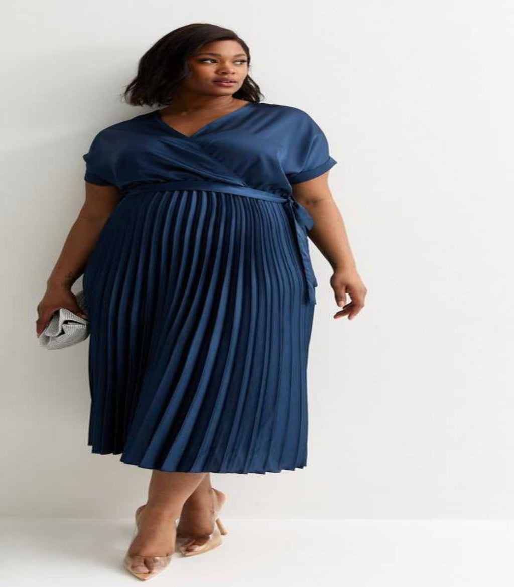New Look Curves Navy Satin Pleated Wrap Midi Dress Size 24 RRP £39.99