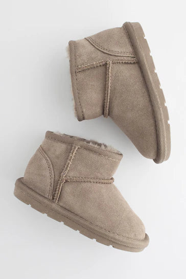 NEXT Mini Suede Pull On Boots Size 11 RRP£28