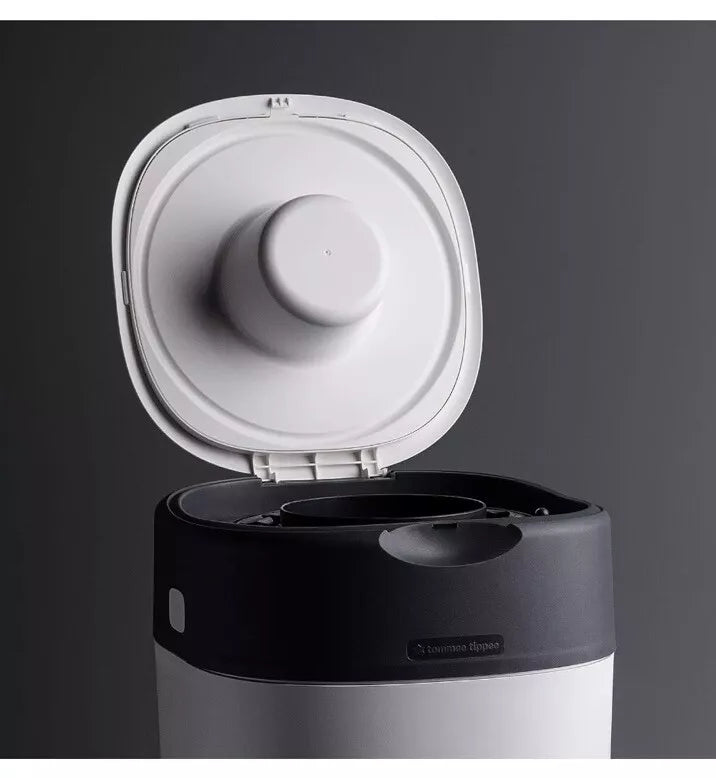Tommee Tippee Twist and Click Advanced Nappy Disposal Bin