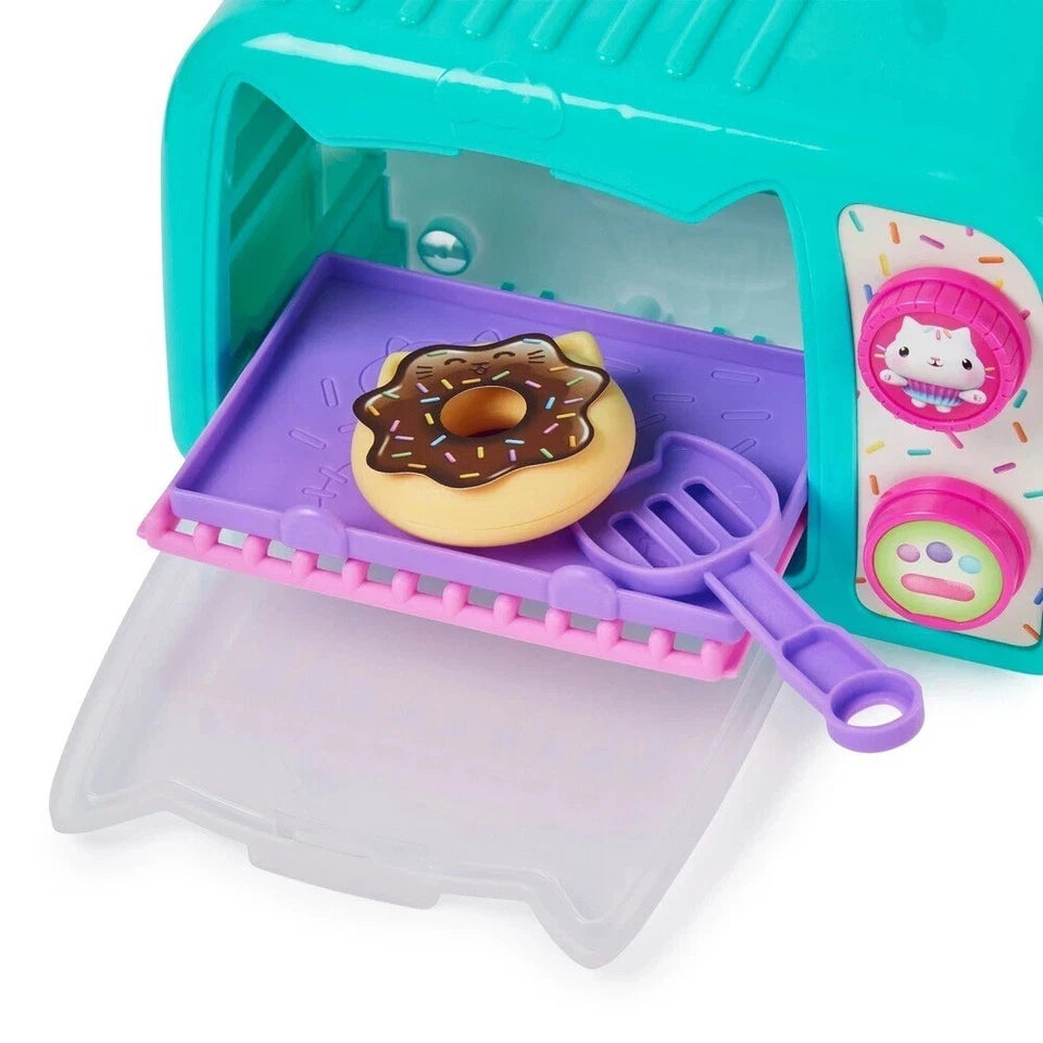 Gabby's Dollhouse Bakery with Cakey Oven Playset 3+